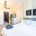 1Br Modern, Stylish L Mins To Beach L Dubai Marina