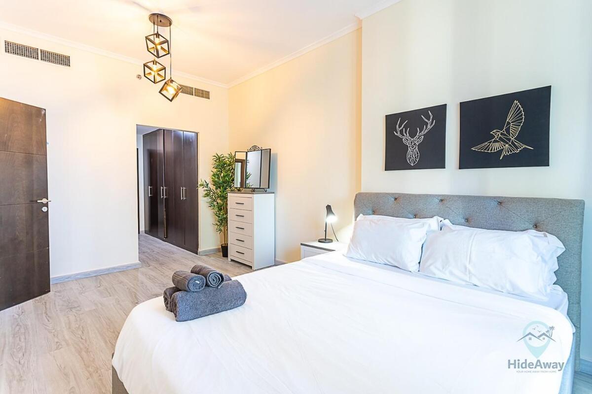 1br Modern, Stylish L Mins To L Marina Dubai