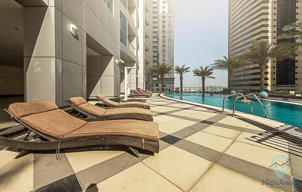 1br Modern, Stylish L Mins To L Marina Apartment Dubai